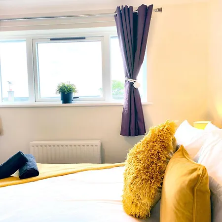 Terrance House, Modern, Spacious Apartman