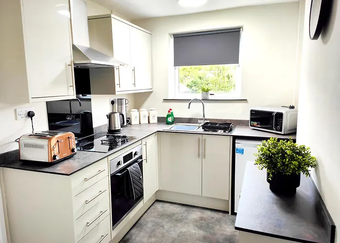 Terrance House, Modern, Spacious *